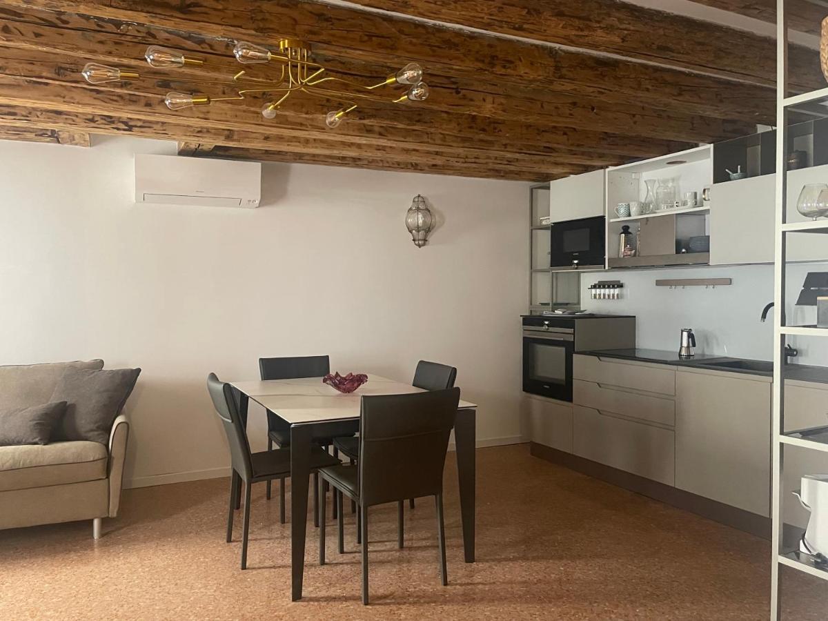 Apartamento Ca' Ai Sospiri Venecia Exterior foto